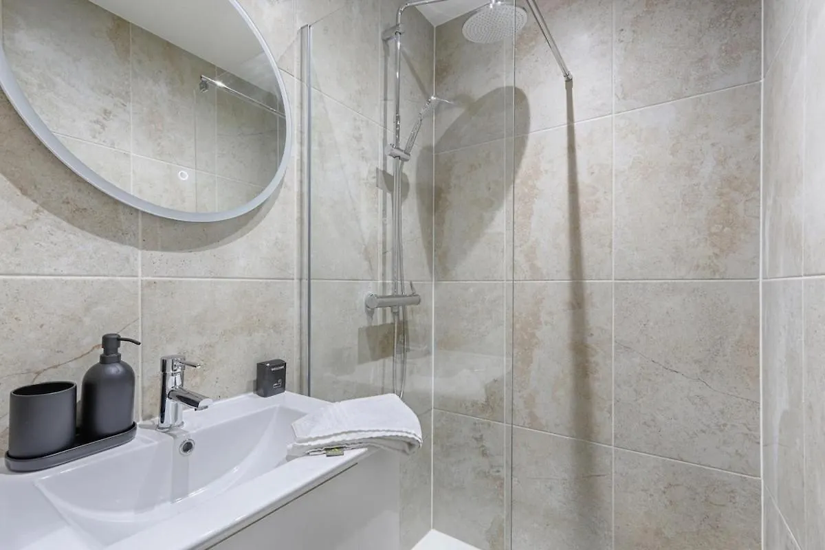 Montmartre Seveste II Beautiful 2Br Apartment Paris